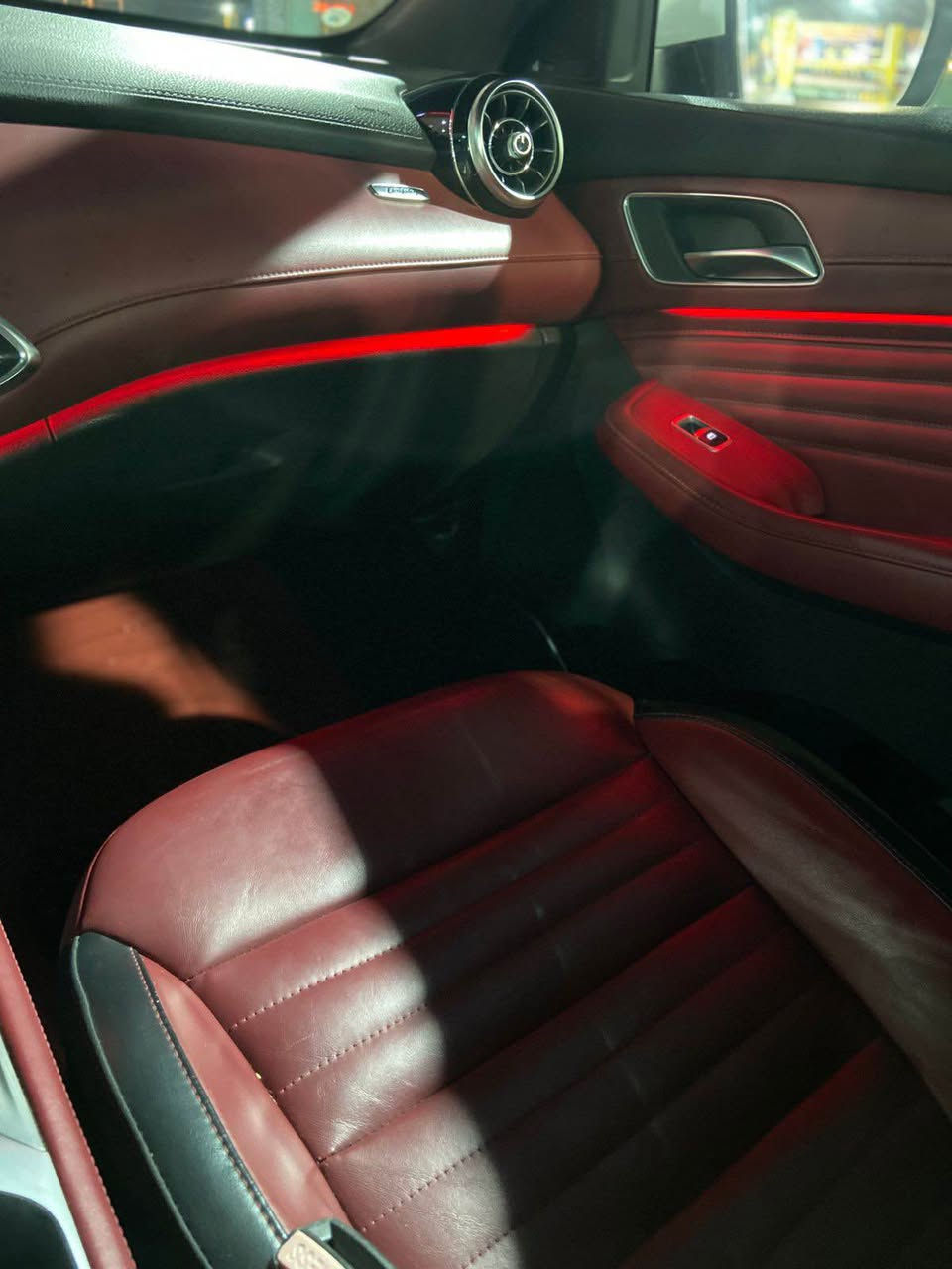 Mg hs 2021   Trophy

‎ئێم جی (MG HS) مودیل 2021 فول مواسەفات زەمانی شەریکە
مەکینە ٢٠ و تۆربۆ ٣٦٠ تۆرک زەمانی شەریکە
FWD سەقف پانۆراما، بەسمە، حاسە، کامێرا،٣٦٠  شاشە ئایپاد ، کوشن جلدی سوور، کوشن کارەبایی ، چوار مۆدی لێخورین ئیکۆ ،نۆرماڵ سپۆرت ،کەستۆم، تەحدید سرعە ، ئۆتۆ هۆڵد، ئۆتۆ ستۆپ ,دەبڵ ئەکسل، سندوق شفت ئاوێنە شەفت ، ئاوێنە ئیشارەت ، سلاجە ، گێر لە سوکان ، سوکان ڤۆلیۆم تەقەڵ بیلادی ، تەبرید مەرکەزی ، لید و بلاجیکتۆر ، داشبۆل لید ، سێ گێڕ ( ئۆتۆماتیک ، عادی ، سپۆرت ).
‎تەنها 50 هەزار کیلومتر ڕۆشتووە
بێ بۆیاخ تەنیا ٣ جێ ساردی زۆر بچووک
‎نرخ: ١٣١ وەرەقە  معاملە
‎ژمارەی تەلەفون :  واتساب
***********
ناونیشان هەوڵێر أربيل, العراق
