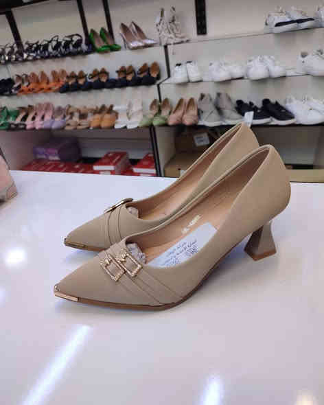 السعر 15.الف
القياسات 37.41
العنوان بغداد الامين الثانية سوق الشهداء مجمع لؤلؤبغداد 
للحجز.***********
