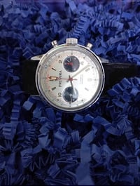 ساعة...premira صناعة فرنسية Panda نوادر انتاج محدد Chronograph cal: va...