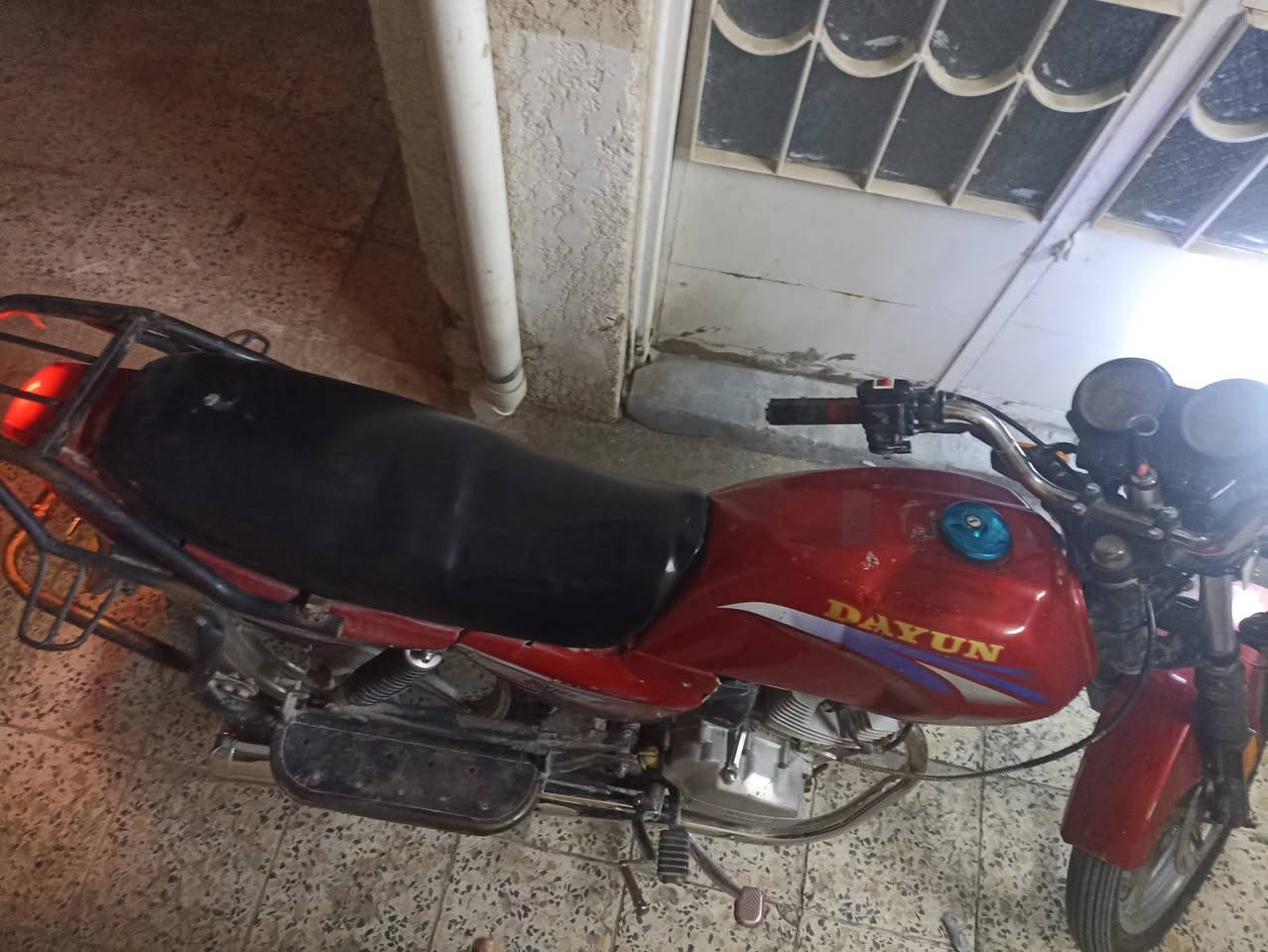 السلام عليكم  دايون للبيع
اوراق كامله   2018
السعر 450  قفل
مكاني النجف  حي ميسان
رقم تلفوني ***********
