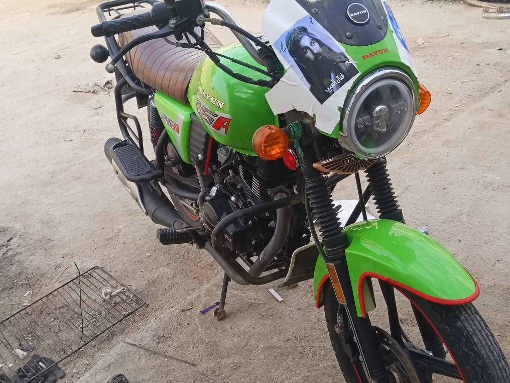 السلام عليكم دراجه دايوان للبيع موديل ٢٣ طالعه ٢٤ اوراق أصولي وكمرك مدفوع مكينه ١٥٠ مكان ناصريه سيدخيل الاستفسار اتصل ***********
