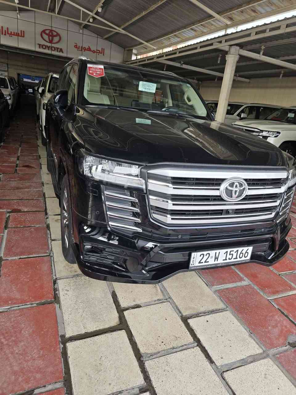 GXR 2025
ماشيه ١٢ مغلفه سياره PPF كامل 

🔸  تويوتا لاندكروز  GXR 

 🔸موديل 2025 🔸

🔸كشنات الامامية كهرباء + تبريد 

🔸كشنات صف الثالث يدوي 

🔸بصمة + تشغيل عن بعد 

🔸فتحة سقف 

🔸ثلاجة 

🔸3 شاشات 

🔸صندوق كهرباء

🔸8 ايرباك 

🔸اضوية led + كشافات 

🔸شاحن لا سلكي 

🔸فول تحكم ستيرن 

🔸تدفئة تبريد قطعتين 

🔸حساس امامي و خلفي 

🔸🔸     مرقم اربيل 🔸🔸 

🟥ضمان احصل الآن على خدمة مجانية لمدة عامين أو 40,000 كم على 

   ***********
