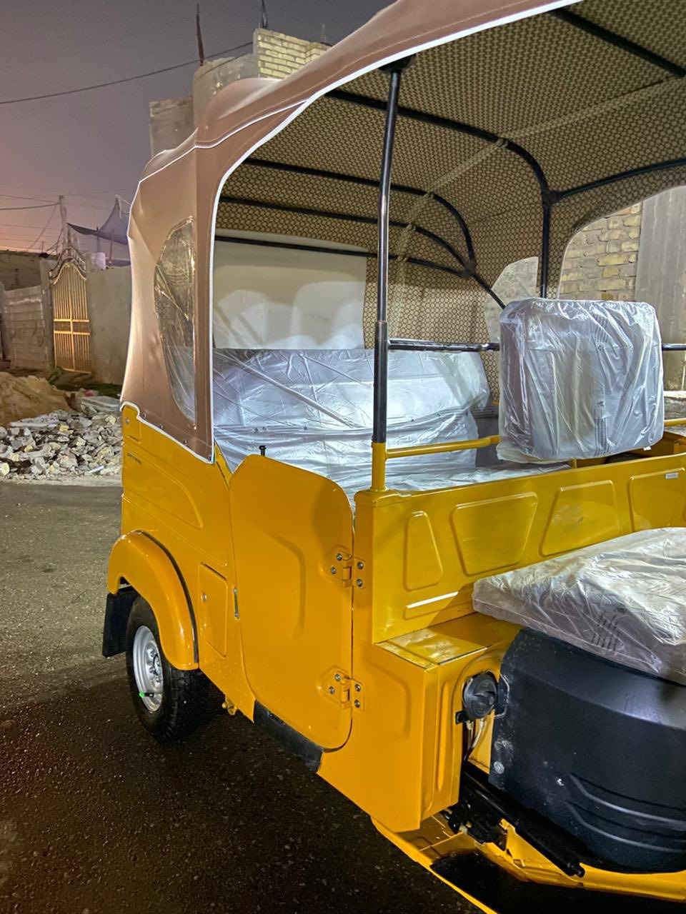 سلام عليكم تكتك رقم وسنويه كبل تحول  ٢١شهر ال٤ تكتك بيهه صبغ بلغد اليمنه مكينه بوشه وبستم لا تنقص ولا تبخر تراي بيهه يخبل مناقصه شي مكان سبع قصور تصل وبيك خير وتدلل ***********
