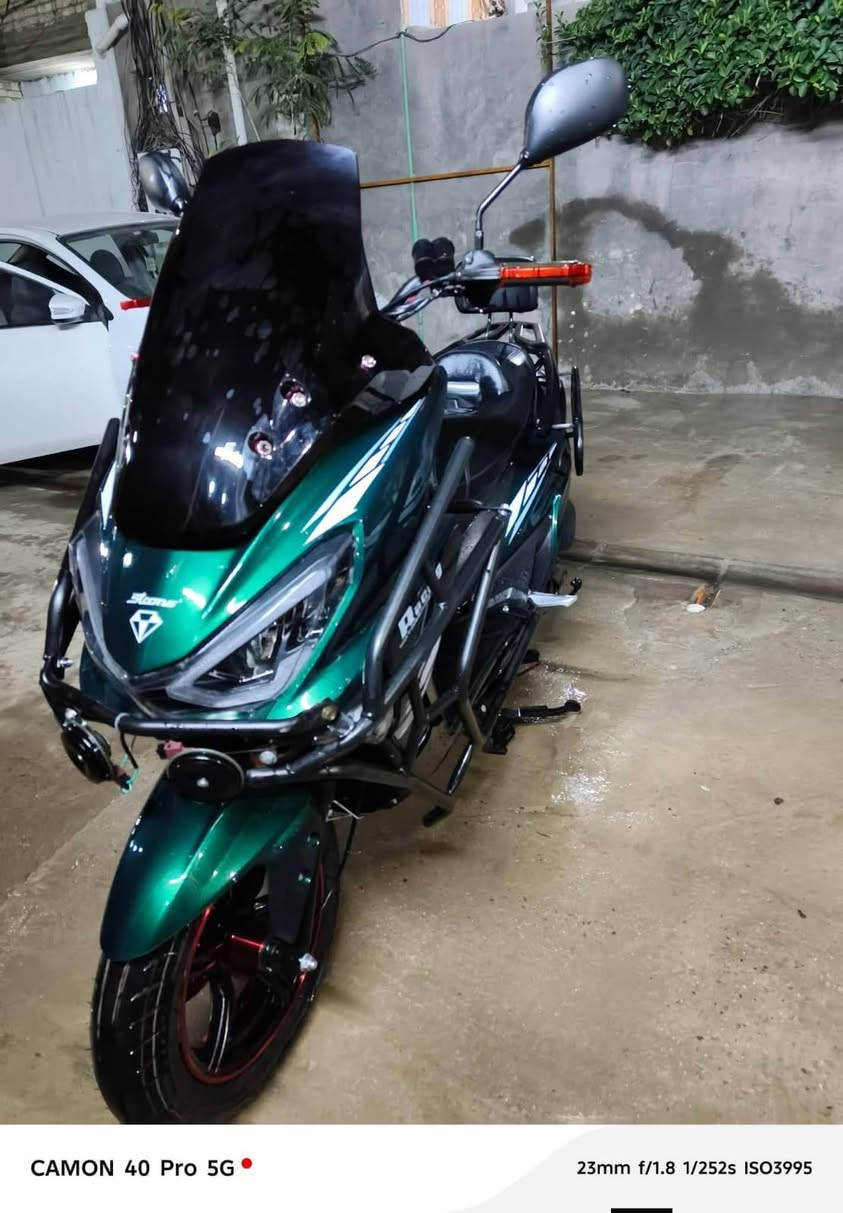 شباب دراجه سترونك ياباني لون زيتوني  موديل  2025 ماشيه اقل الشهر وكيله عباس العارضي
للبيع سعرها مليون وبيها مجال دراجه زيرو + جديده دراجه شركه هذه رقمي مامتواجد ع الفيس  ***********
