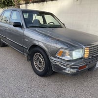 سوبر سيدان رويل 1990  محرك بطه 2500  الشكل وصبغ بلادي  للبيع 078600038...