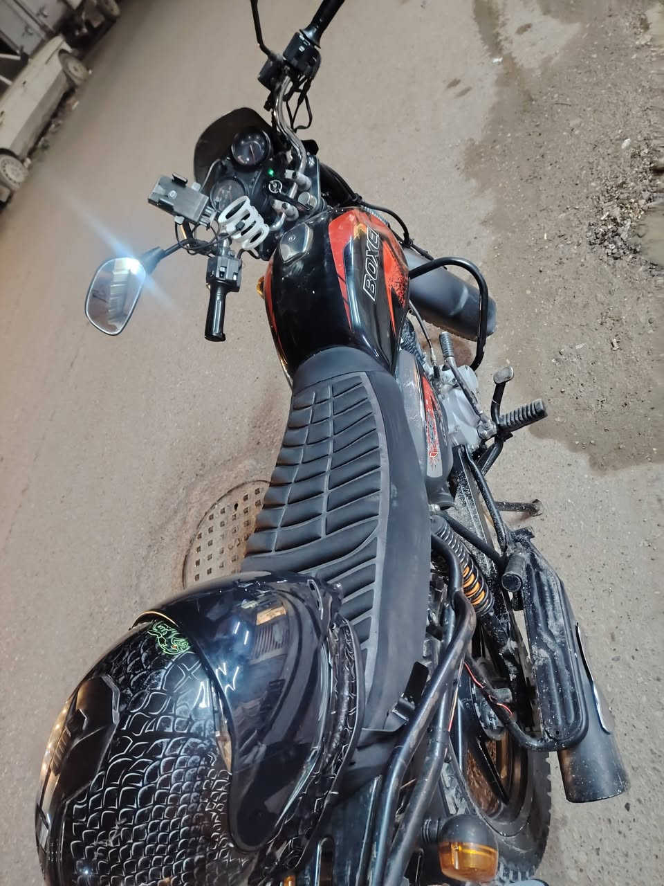 يا الله سلام عليكم بوكسر (2022) محسوبه عل 23 سنويه تحويل ثاني يوم 
المكان بغداد جزيره بغداد السياحيه
 الدراجه خير من الله مكينه خرسه برغي ممفتوح بيها
شلعه معدل خير من الله السعر (مليونين)
هت  ***********
