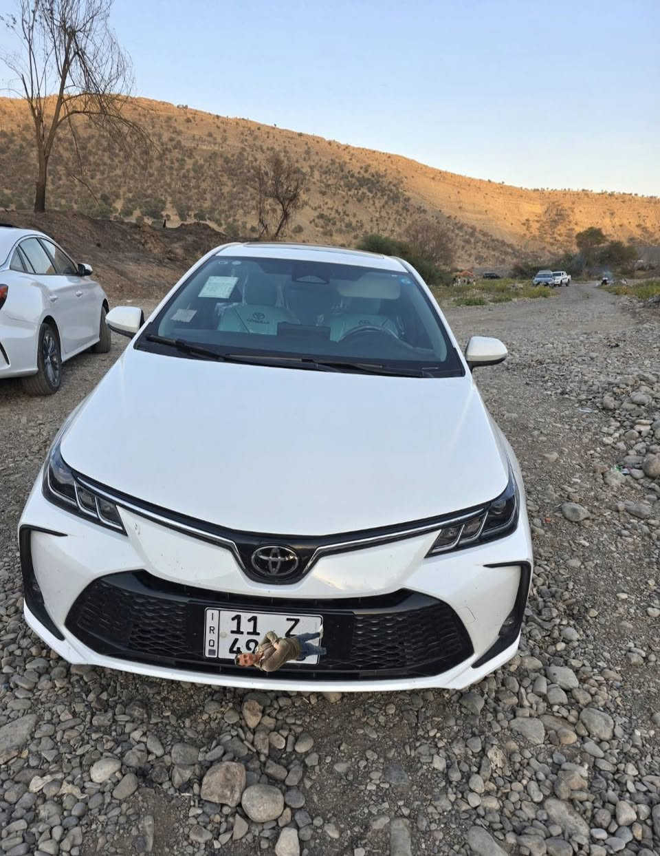 للبيع كورلا هايبرد 2025  رقم بغداد ماشيه ١١ الف كيلو متر  قابل للزياده  اخت الزيرو حتى كاعيات ب نايلون سبير منازل.
فتحة 
نظام تحكم ستيرن
نظام تحديد مسار
توقف ذاتي
اوتو هولد
جام اوتو
قطعتين تبريد
شاشة ديجيتل
شاشة كبير
تحكم اوامر صوتيه
كشنات جلد
سايد بريك بصمة
3 انضمة قيادة (ايكو،نورمال،سبورت)+الهايبرد
السعر 150$ بيها مجال بسيط سيارة جديده 
الي متفيدة يذكرلة بكلمة طيبة 
الاستفسار :***********
