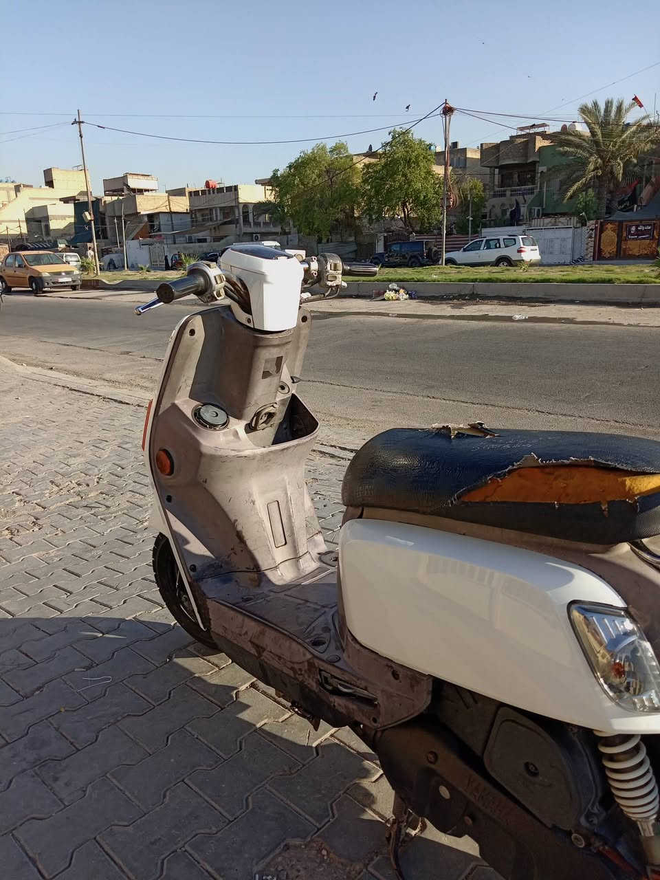 سلام عليكم دراجة بوليس مسطره مكفوله كفاله عامه الدراجة برغي واحد ما ناقصهه مكينته خرسه شلعه ومعدل الدراجة برغي ما مفتوح بيهه الشاشه شغاله بكره سلف بكل وكت السعر 800 وبيهه مجال مكاني مدينه الصدر قطاع 41 الهاتف ***********
