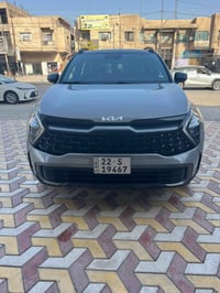 سبورتج 2023 لون سمنتي وارد امريكي x-Line حادث بسيط كلش 4 اصابع بالصندو...