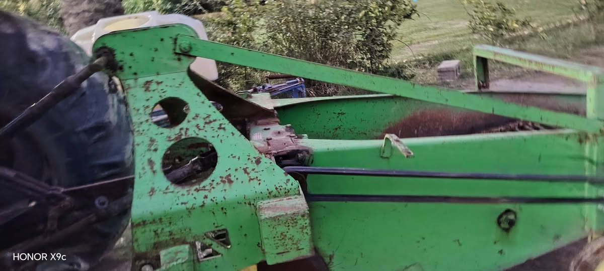 السلام عليكم قالعه للبيع العنوان بغداد اليوسفيه *********** ***********
