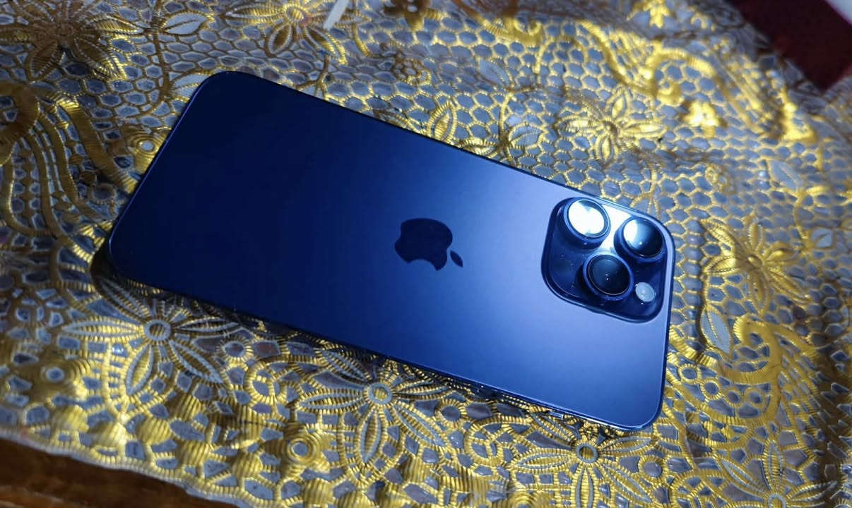 السلام عليكم ايفون 14 برو
ماكس ذاكره 128 بطاريه
82بلادي
فقط مبدل شاشه جهاز حيل نضيف بي فطر ناعم بل كلاص مايبين تكول شخط سعر 470 شراي خاص مااحوب
تعليقات


**إذا كنت صاحب هذا الإعلان وتريد حذفه لأي سبب، رجاءا أرسل رسالة إلى الدعم الفني**