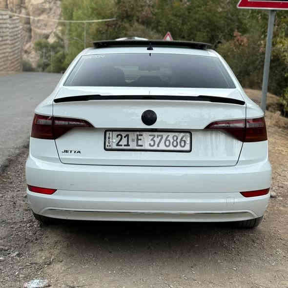 ڤۆڵکس واگن جیتا 2019 ‎ مواسەفات  se 
هەززەو سەنەوی تازەیە
چوار تایەی نوێی لەژێرە 
٩٠ هەزار ڕۆیشتووە 
ڕادار ڕادیتەر لایت بەردی گزۆز 
هەمووی شرێکەیە هێچی نەگۆڕاوە 
کامل سێرڤس و هیچ گڵۆپێکی داشبول دانەگیرساوەو 
بەشەرتی هەموو فەحسێک 
بۆنت پەمپە دەرگای سیاق بۆیاخە
ناوی نەگرتوەو ئێرباگ سوکان و شان  

سـعـر : لە کۆمێنت داوابکە ڕاستەوخۆ بۆت دێت 📥 

گێر و مەکیەنەی بەشەرت 
هیچ کێشەیەکی تێدا نییە 

ژمارەی خاوەنەکەی 
***********
ڤایبەر & واتسئاپ
