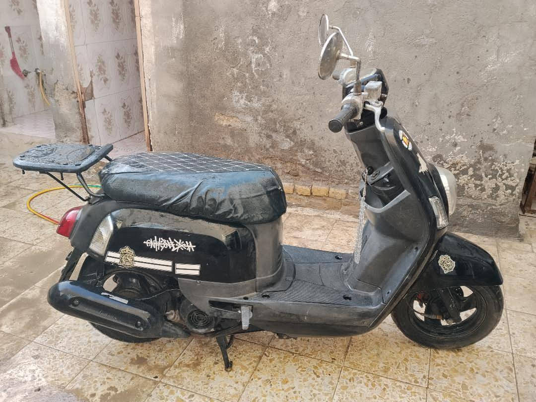 سلام عليكم 
ماكس بوليس نضيفه مكفوله من فتحته المكينه جديده مامتعوبه اريده ب800 وبيه مجال مكاني الشنافيه صوي سراي شارع مواكب رقمي ***********
