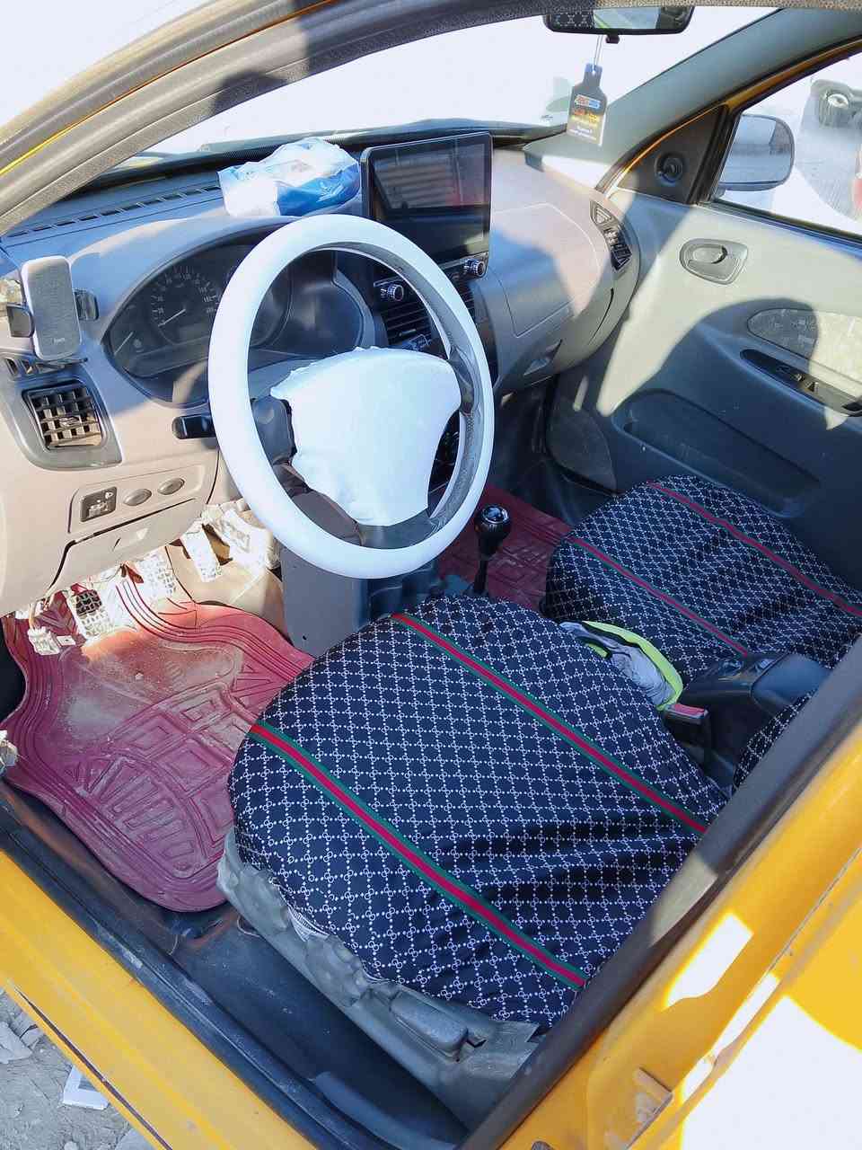 السلام عليكم طيبه مديل 15 السيارة كفالة بيها فقط جاملغ صفحة الصدر كير ومكينه كفالة تبريد ثلج السيارة معروضه 38 وبيها مجال ما متواجد على الخاص هاذا رقم تلفوني ***********
