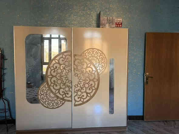 للبيع غرفة تركية خمس قطع كنتور سلايت مكاني الزراعة 
للتواصل***********
