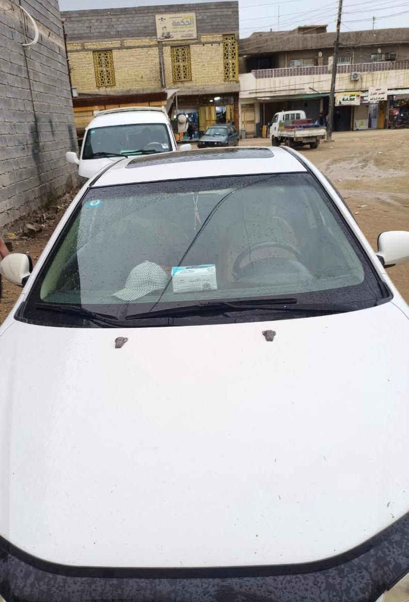 سلام عليكم للبيع فقط النترا خليجي موديل 2011 رقم بغداد الدولي مشروع وطني سنويه لل2029 يله تنتهي هزه جديد اللون ابيض محرك 2000 ومفتوح حادث بابين مبدل من جها السكن حداديه كامله تخم تاير جديد تبريد خير من الله مكاني كربلاء للاستفسار رقم الهاتف ***********
