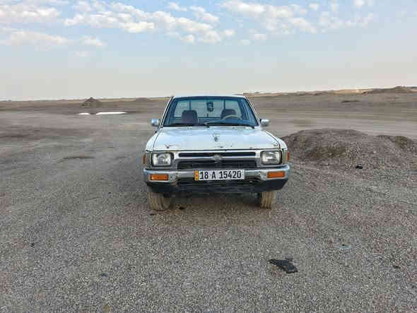 بيكم للبيع موديل 90 رقم بابل دولي تحويل مباشر مصفره غرامات وهزه جديده محرك ثري واي محرك وكير بالجيس كهرباء كلها شغاله تخم تاير  مصبوغه عام بدون حادث السعر 38 وبيها مجال ***********
