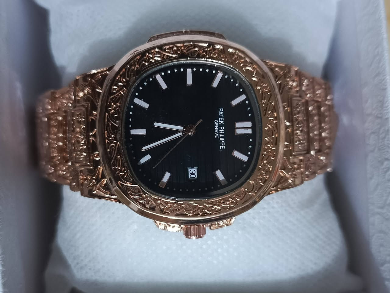 تحطيم الاسعار 🔥🔥🔥🔥🔥 اتوفرت من جديد والكميه محدوده باتك فليب بجميع الالوان مزخرف 🔥🔥🔥🔥

 وزن 95g ✅

قطر 39 ✅

زجاج زفير ضد الخدش ✅ 

عداد شهري ✅ 

قفل فراشه ✅ 

مختمه patek philippe و Swiss made ✅

واذا عندك اي استفسار راسلنا 🛑

السعر 25الف فقط وتوصيل مجاني 🔥🔥

العروض 🛑🛑🛑🔥🔥🔥

اذا اخذت ساعتين من الموجودات على صفحتنا تاخذ محفظه جلد او قلم حديد ثقيل 🔥🛑🛑🛑 

اذا اخذت ثلاثة قطع من اي ساعه نشتريها تاخذ محفظه جلد من اختيارك وايضا عطر رجالي او نسائي من اختيارك عرض لفتره محدوده 🔥🔥🔥🔥🛑🛑

متوفر توصيل مجاني لجميع محافظات العراق✅🚚


**إذا كنت صاحب هذا الإعلان وتريد حذفه لأي سبب، رجاءا أرسل رسالة إلى الدعم الفني**