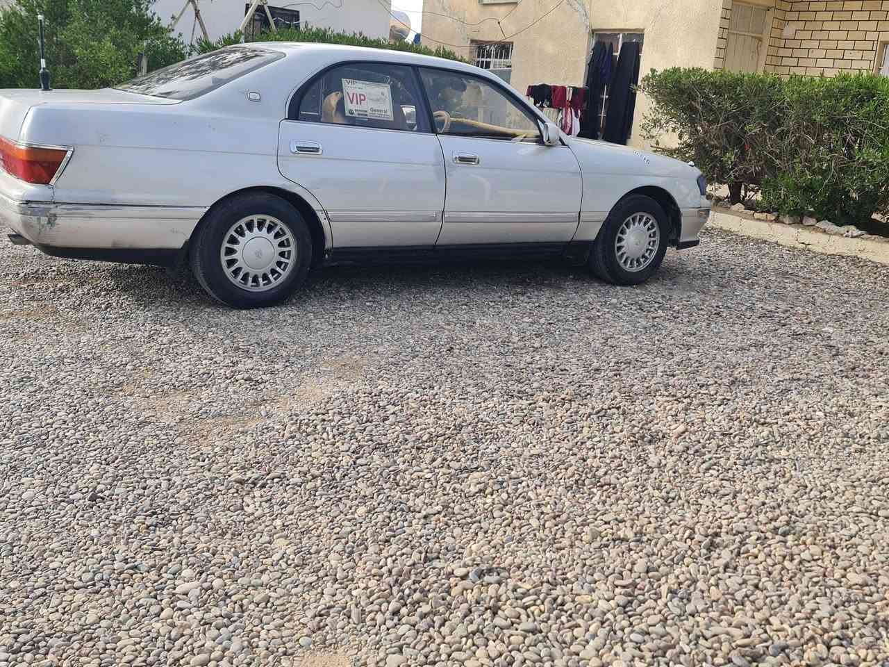 السلام عليكم بطه للبيع مامسجل سياره حلوه محرك ٢٥٠٠ كير ومحرك نشاط فول محرك مفتوح بس نضيف ونشاط فول صدر نضيف
تايرات نص عمر كهربائيات كلها شغاله السعر (١٦) وبيها مجال قليل 
*********** الشراي يتصل مكان السياره الشرقاط
