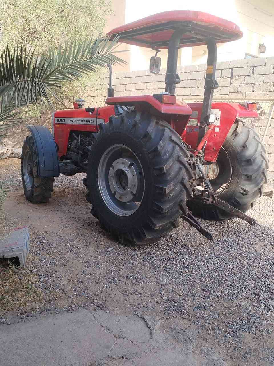 السلام عليكم للبيع مكينه فوركسن هندي جديده الموديل٢٠١٢ العنوان صلاح الدين بيجي التواصل على الرقم ***********
