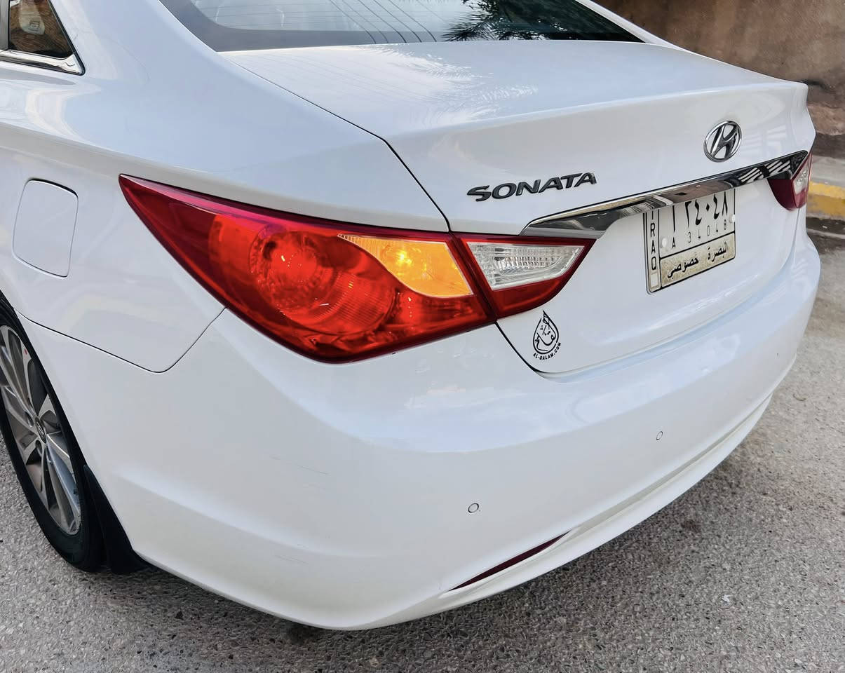 اللهم صل على محمد وال محمد
السلام عليكم..الى عشاق الجديد فقط

سوناتا 2014 خليجي فول مواصفات رقم بصره تحويل مشروع وطني السياره مكفوله من الضربه والتبديل بيه رش تجميل بالباب الامامي فقط والباقي مكفول السياره جديده جدا واحلى من الصور محرك 2400 دووش مامفتوح شرط بالكارتون جاهزه من كلشي مكينه وكير شرط الفحص حداديه ١٠٠/١٠٠ تبريد ثلج تدفئه تخم تاير جديد السياره بيه تراي وقياده تخبل مواصفات بانوراما سلايد روف طكتين تبريد خلفي مرايه شفط اشاره بالمرايه كشنات جلد دواخل ملكي اسود وماروني كشن كهربائي حساس خلفي لاقط ثلاث انضمه للقياده كروز سرعه شفتات استيرن تحكم بالستيرن ويل كب كروم لد امامي مكان السياره الناصريه السعر 136 للاستفسار ***********
