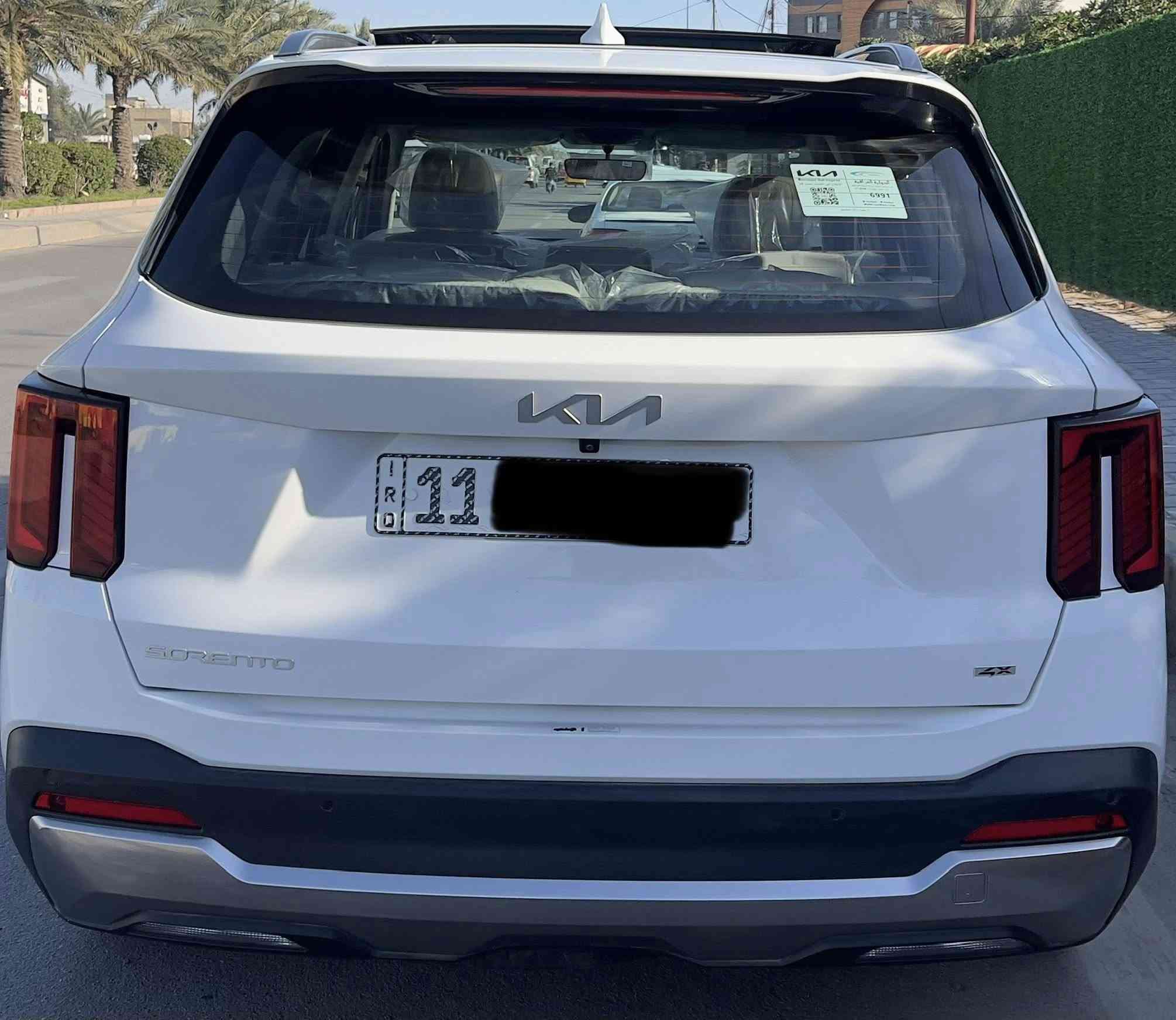 السلام عليكم 
سورنتو 2024 فول مواصفات اعلى فئه خليجي مكفوله كفاله عامه لا صبغ لا ضربه لا تبديل لا بارد لا شخوط لا رصعات ماشيه 31 الف رقم بغداد بأسمي مشروع وطني 
المواصفات 
بصمة 
فورويل 
5 كامرات 
كشنات جلد + تدفئة تبريد
كير ماوس
اوتو بريك 
هند بريك بصمه 
عداد دجتل 
اوتو هولد
كشنات كهرباء
مري شفط 
جنطة كهرباء 
شاشة جبيره
حساسات امامي خلفي
درايف مود 
6 سلندر 3500 
كير 8 نمر 
7 راكب
3 قطع تبريد
وبعد بيها هواي مواصفات 
السعر 338 ورقة وبيها مجال
الرقم *********** 
مكانها بغداد
