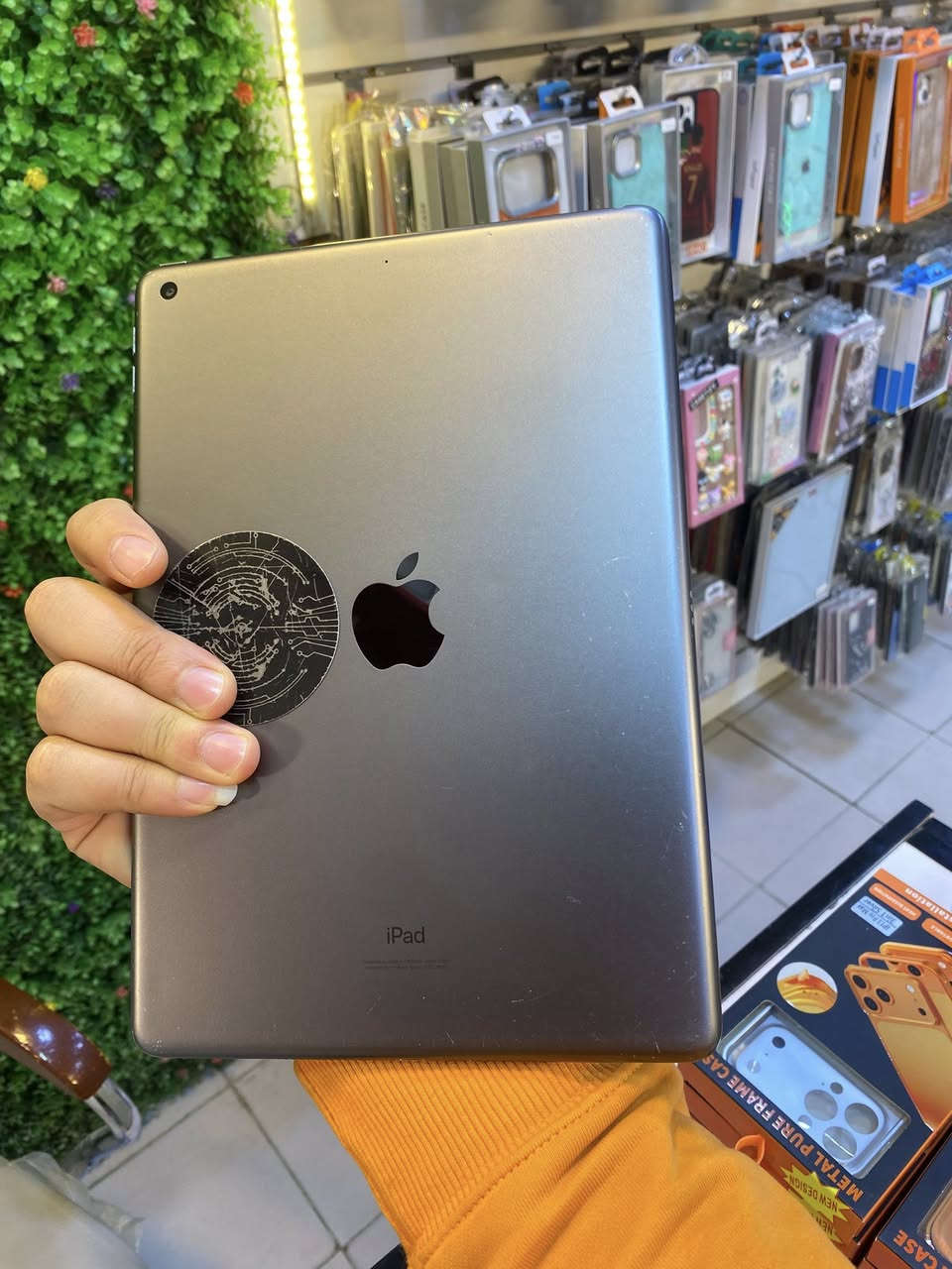 ايباد جيل 9 ذاكره 64 نضافه 100/100 جهاز كله شغال ومابي اي عطل او عيب بصمه شغاله نضيف غراضه اوياه سعره حلو

كامل ملحقات مع ضمان من المحل
سعره 200 الف قفل عنوان المحل بغداد رحمانيه الجعيفر قرب مقهئ بيروتي ونادي الزوراء

***********
*********** واتساb
 ***********)
