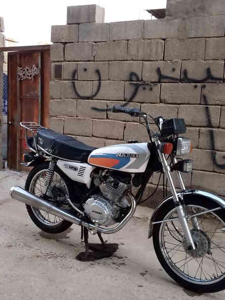 دراجه للبيع ايراني مديل 2021 و شاصي 2014 كامله مكمله بـ 900 ربع ما ينزل منها كامله من كلشي تجي تشغل و تطلع مكفولة من كلشي حرفيا من اصويليات و شاصي و الثالث مالتها 100 و انته بعد أحكم ‏ *********** ‏ بيه واتس المكان البصره الصالحيه.
