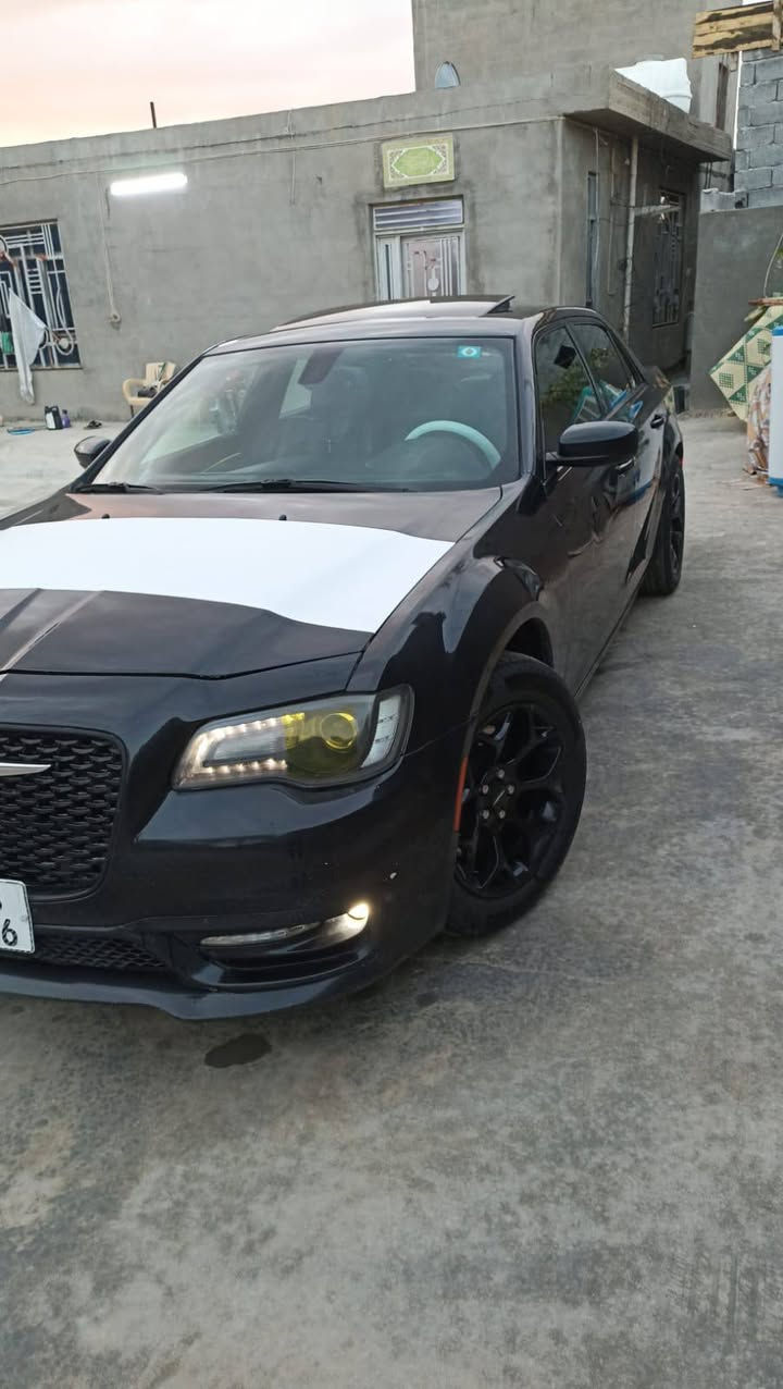 #اوباما S 300
2015 معلايه 2022 اس فول موصفات كشناتهه تدفئه وتبريد 

محرك 3600 وكير ماوس 

حادثه قطعتين فقط البند والجاملق جهة السايق بدون دواخلل وبيهه سونار

السياره مرقمه بصره 

وبسمي وسنويته 2030 وتحويل ثاني يوم 

#سعرهه 200 وبيهه مجال او مراوس حسب القناعه 

الرقم ***********

مكاني كربلاء
