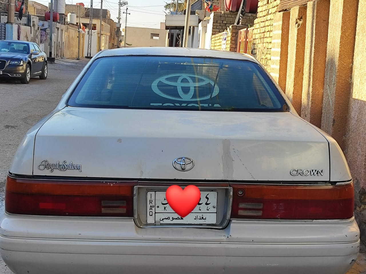 سلام عليكم 
بطه لبيع 1994 منفصل 
سياره جاهزه من كلشي 
تبريد شغال 

رقم بغداد 
كهربائيات كله شغال 
السعر55 وبيهه مجال بسيط
مكان السياره العماره
رقمي***********
