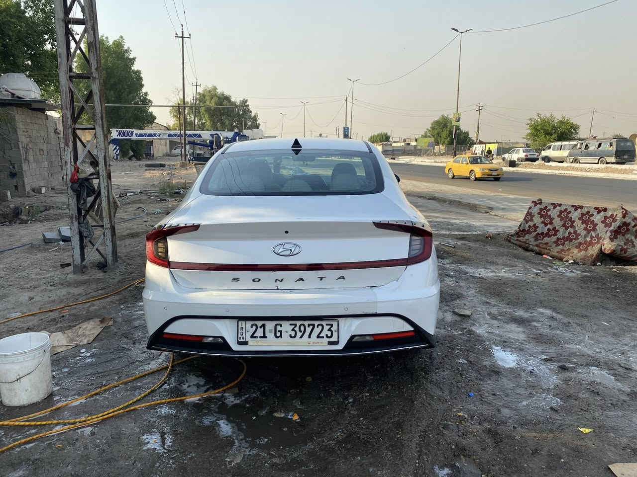 السلام عليكم سوناتا للبيع برخص المي ومستعجل ع بيعتها
سوناتا موديل 2021 حادثها قبق جنطه وجاملغات صبغ بدون ايرباك وبيها الجاملغ الامامي مبدل نفس اللون السياره غير هذني كفاله كير ومحرك 

السعر 145 وبيها مجال 

مواصفات 
ماشيه 100 الف 
اوتو هولد 
مثبت سرعه 
رادار امامي 
حساسات خلفيه 
قياده ذاتيه السياره 
4 مودات قياده 
 مكاني شارع فلسطين 

الرقم ***********
