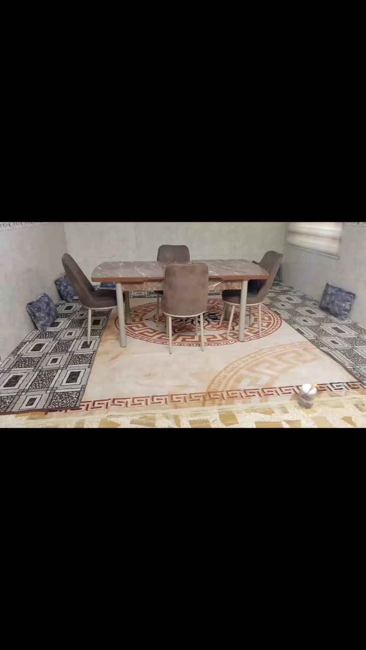 ميز للبيع مع 4كراسي
السعر:75الف للتواصل خاص


**إذا كنت صاحب هذا الإعلان وتريد حذفه لأي سبب، رجاءا أرسل رسالة إلى الدعم الفني**