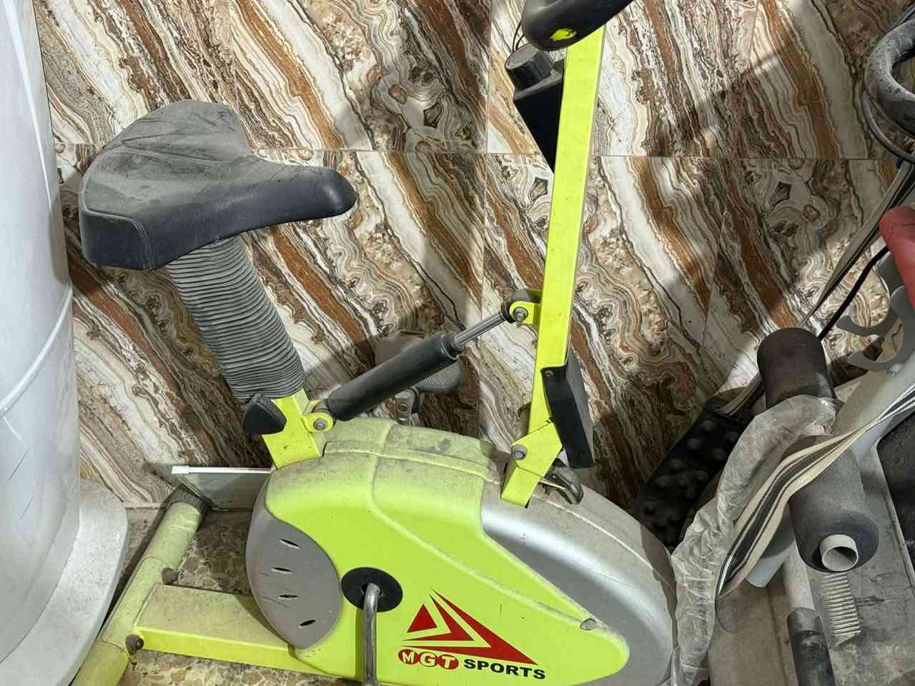 اجهزه رياضيه عدد 2 للبيع وجهاز جري جبلي يتحمل وزن 150 مابيع مفرد ينباعن سوه سعرهن 300 وبي مجال بسيط حله البكرلي


**إذا كنت صاحب هذا الإعلان وتريد حذفه لأي سبب، رجاءا أرسل رسالة إلى الدعم الفني**