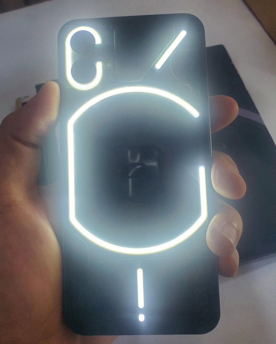 تلفون nothing phone 1
جهاز بريطاني المنشأ
نظيف ومكفول ونسبة النظافة 99%
ذاكرة 256 كَيكَا / رام 16 (8+8)
ملحقاته كارتونه اصلية + كفر شفاف + لاصق حماية شاشة + توصيل لاقرب نقطة في بغداد
السعر ٣٠٠ الف وبي مجال


**إذا كنت صاحب هذا الإعلان وتريد حذفه لأي سبب، رجاءا أرسل رسالة إلى الدعم الفني**