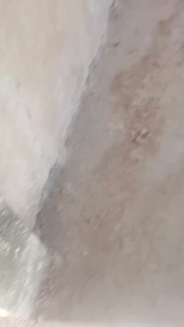 السلام عليكم اي واحد يريد تنضيف بيوت تصعيد مواد عل ضهر يراسلني***********رقمي
