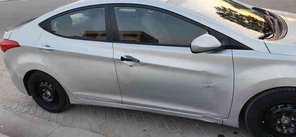 السلام عليكم من رخصة مدير الكروب
النترا ٢٠١٢ رقم بغداد مصبوغة حزام ماعده القماره البنيد
وارد أمريكي ضربته جاملغات خلفيه ماواصله للحوض
وبيه طخه باب اليمنه 
السياره يرادله ترتيب 
محرك كير خير من الله 
تخم تاير ويل أسود جدد
تعال كلب واقتنع وإني خادم
المكان بغداد حي الجهاد
 *********** 
السعر ٩٥ وبيها مجال
