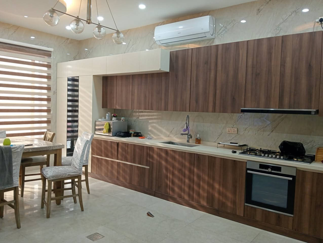 دارللبيع VIP
المساحة/650م طابقين
الموقع/ دوانم زيونة
قرب جامع خليل الرحمن
للاستفسار
مكتب الفردوس للعقار
***********
