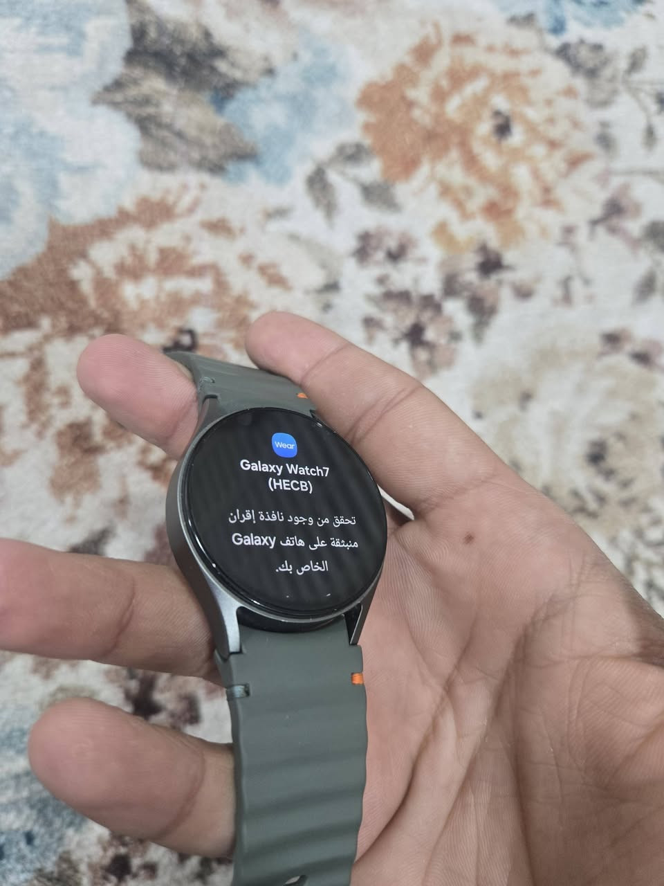 ساعة سامسونك الجيل السابع الحجم الصغير.
بحالة نظيفة بدون اي فطور بالشاشة
كامل ملحقات بدون كارتونة
سعرها ١٠٠ الف 
مكاني بغداد البياع
*********** توصيل داخل بغداد فقط
