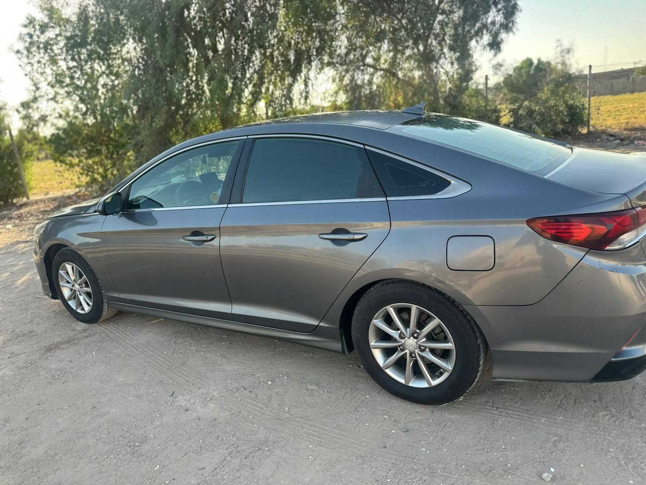 سوناتا 2018 امريكي
موصفات عاديه
شاشه
رادار
ظربته بنيد وجاملغ نفسهن  مصلحات  لون نفطي  رقم اربيل تريد وكاله تريد تحويل السعر 130 وبيه مجال
عنوان بين كربلاء والنجف خان النص ***********
