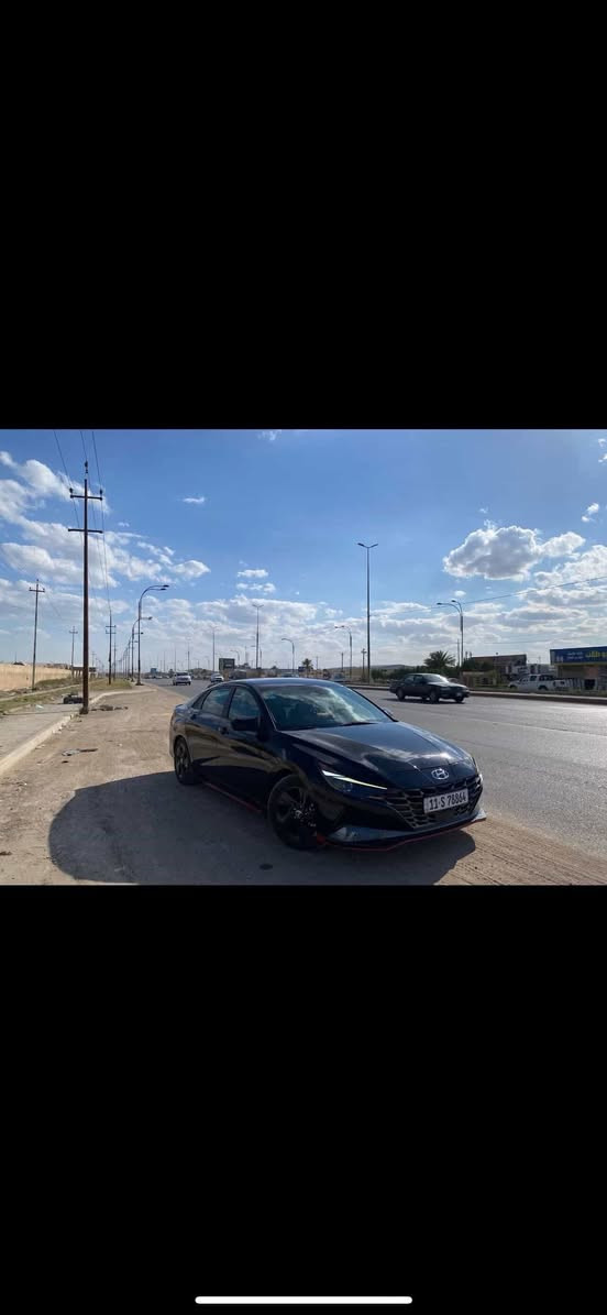 النترا هايبرد 2021
وارد امريكي ماشية 72الف ميل
السيارة بصمة تشغيل عن بعد تحديد مسار محافظة على المسار تدفئة كشنات رادار امامي لايتات تلقائية توقف تلقائي لايتات لد وبعد مواصفات
حادثها جاملغ وبنيد وجاملغ خلفي
بدون دواخل بدون شواص بدون ايرباك السعر 140 والشراي يشلع عيوني
رقم بغداد تحويل
مكانها كربلاء 
رقم ***********
متواجد واتساب
