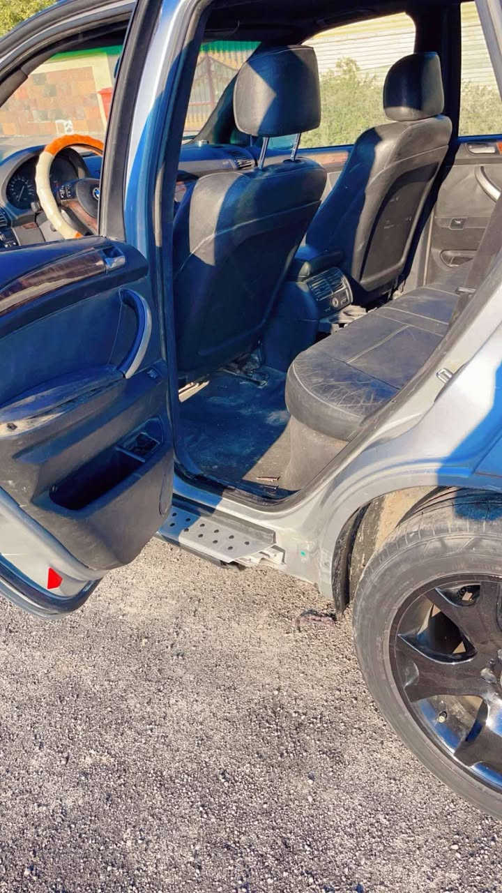 بي ام اكس 5 رقم أربيل موديل 2002  سيار بدون راعي ابيع هل موجود سياره تحتاج ترتيبات مكانها بغداد السعر 45$


**إذا كنت صاحب هذا الإعلان وتريد حذفه لأي سبب، رجاءا أرسل رسالة إلى الدعم الفني**