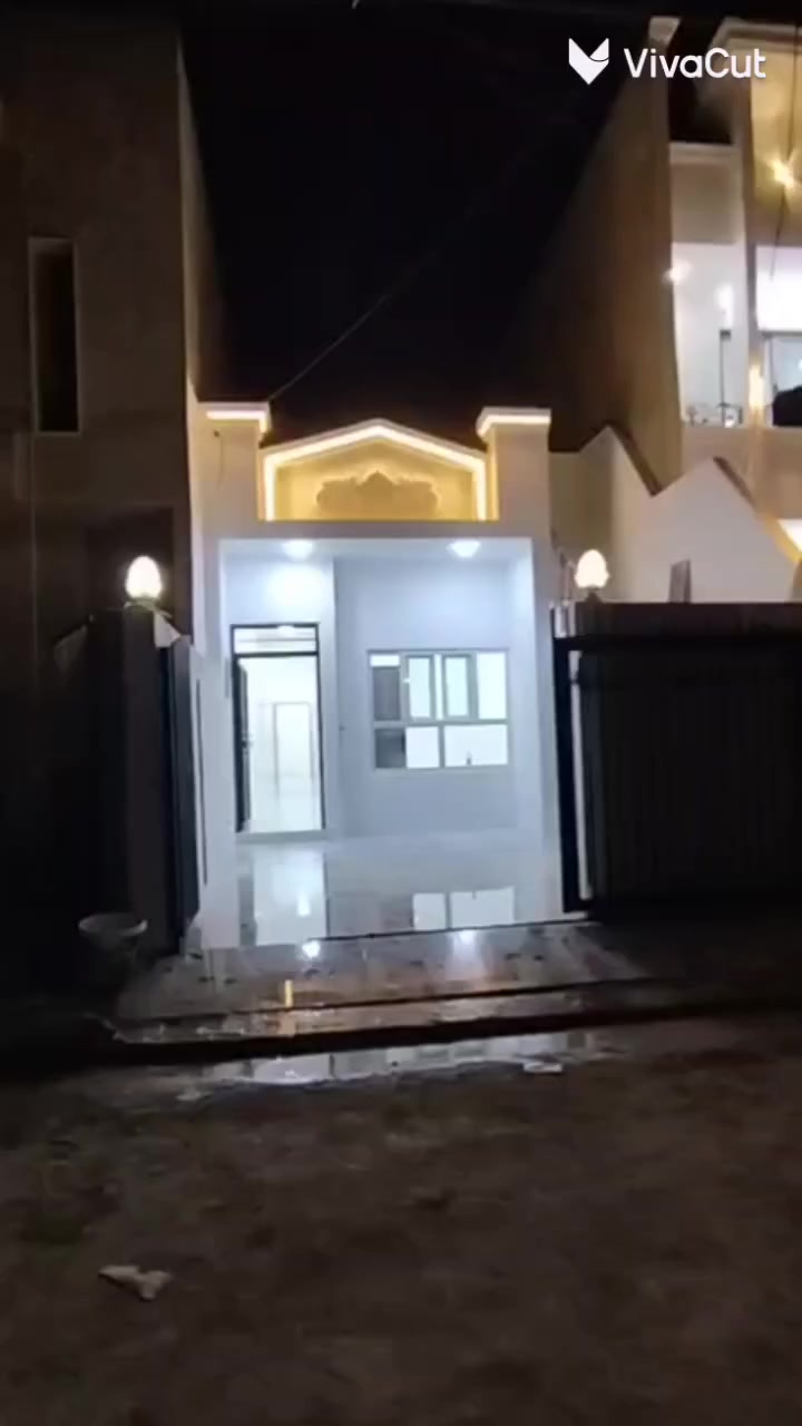 مشتمل للبيع ١٠٠م طابو منطقة 55 قرب مدرسة الأصمعي اوموقف الكوسترات بناء حديث صفرالسعر ٧٥وبيه مجال للإستفسار الاتصال *********** مراجعة مكتب النيل2
