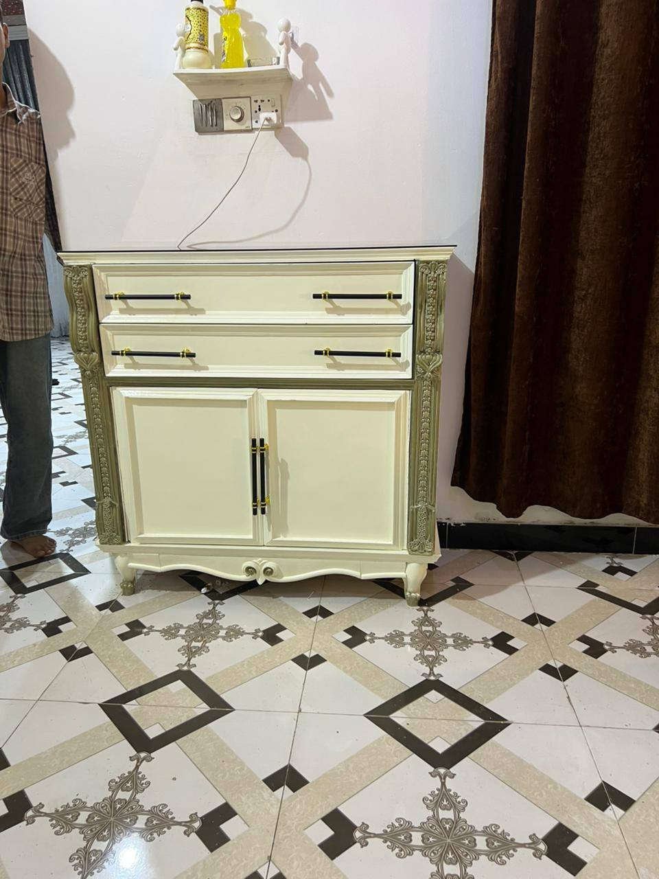 معمل نجارت الكرار غرف نوم 🙈 تفصال تزكام حسب 😍 طلب توجد ⚒️ انواع المديلات التركيه والعراقيه وتوجد اصباغ حراريه المكان ⚒️ ناصريه استفسار خاص ونتصال واتساب *********** 🤳
