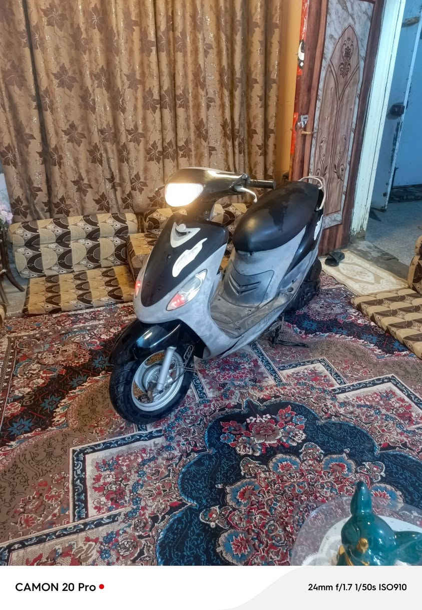 ماكس منغولي 50 بلاد ختم واحد جاهزه وكامله علخير سلف هندر كهربأيات قفل جنطه قفل سكان دبلات بريكات لايت بك لايت اشاير هورن كله شغال كلشي ماتخسر عليه سعر (550) بيه مجال الشراي يتصل ويدلل


**إذا كنت صاحب هذا الإعلان وتريد حذفه لأي سبب، رجاءا أرسل رسالة إلى الدعم الفني**