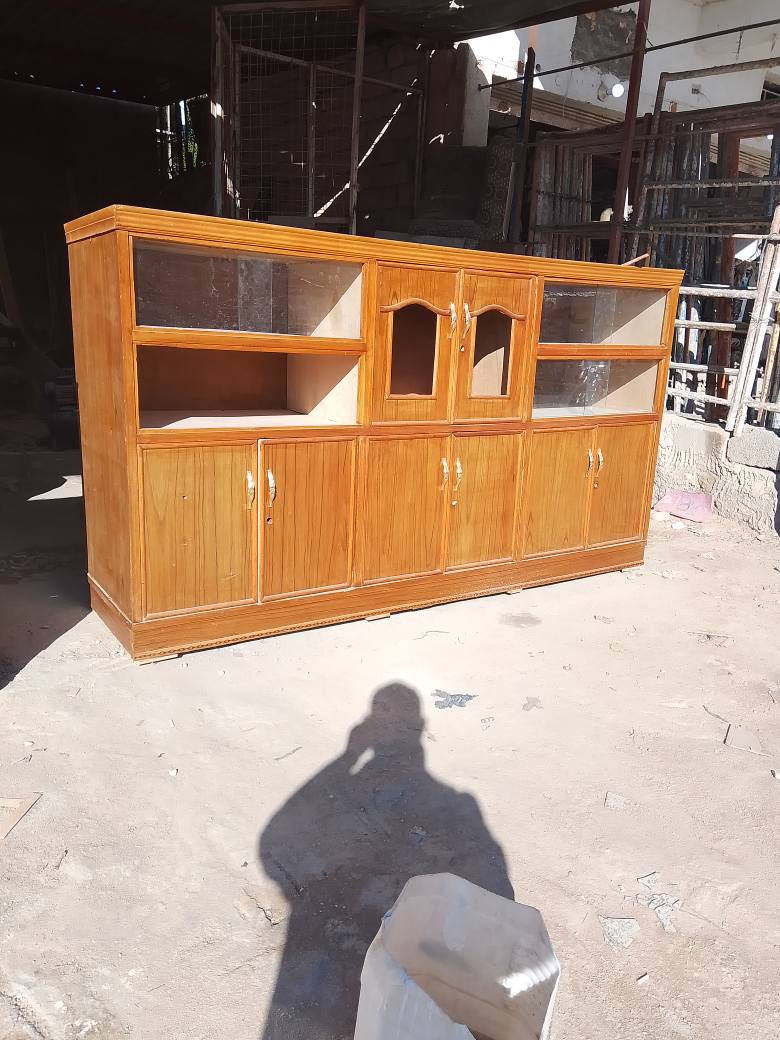 كناتير ابو ثلاث ابواب عدد ثنين وبوفيات  عدد ثنين.. مجدد عملهن  ومصبوغات بدون  نقص 
العنوان /حله ناحية ابي غرق 
مجاور مدرية  زراعة ابي غرق 
محل نجارة سيد ستار 
الاستفسار الاتصال على الارقام التالية 
***********
***********
رقم الاثير بي وتساب حلة, بابل
