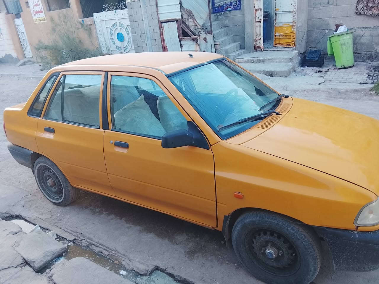 سلام عليكم سايبه مديل 12 سنويه منتهيه راعيها مجود يسويلك وكاله عامه هيئه وغرامه عل المشتري مكينه خير من الله تايرات جدد سعرها قفل من الاخير 15 العنوان بصره حيانيه أول لاين ***********
