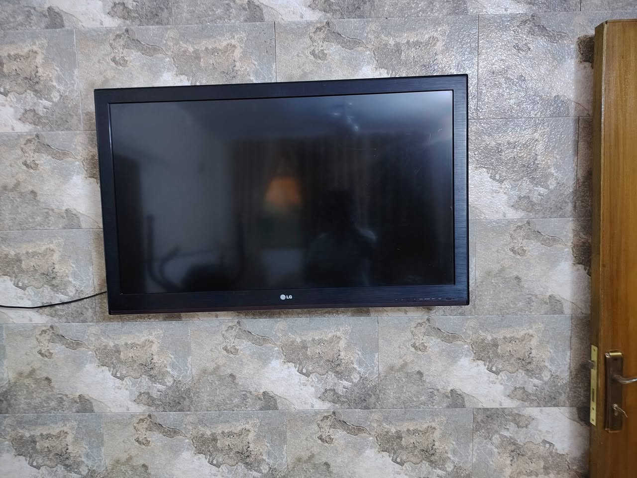 سلام عليكم شاشه 43 LG
اخت الجديده هيه وريمون مالتها
السعر 180
الشعب حي البساتين تفحص وتاخذ
***********
