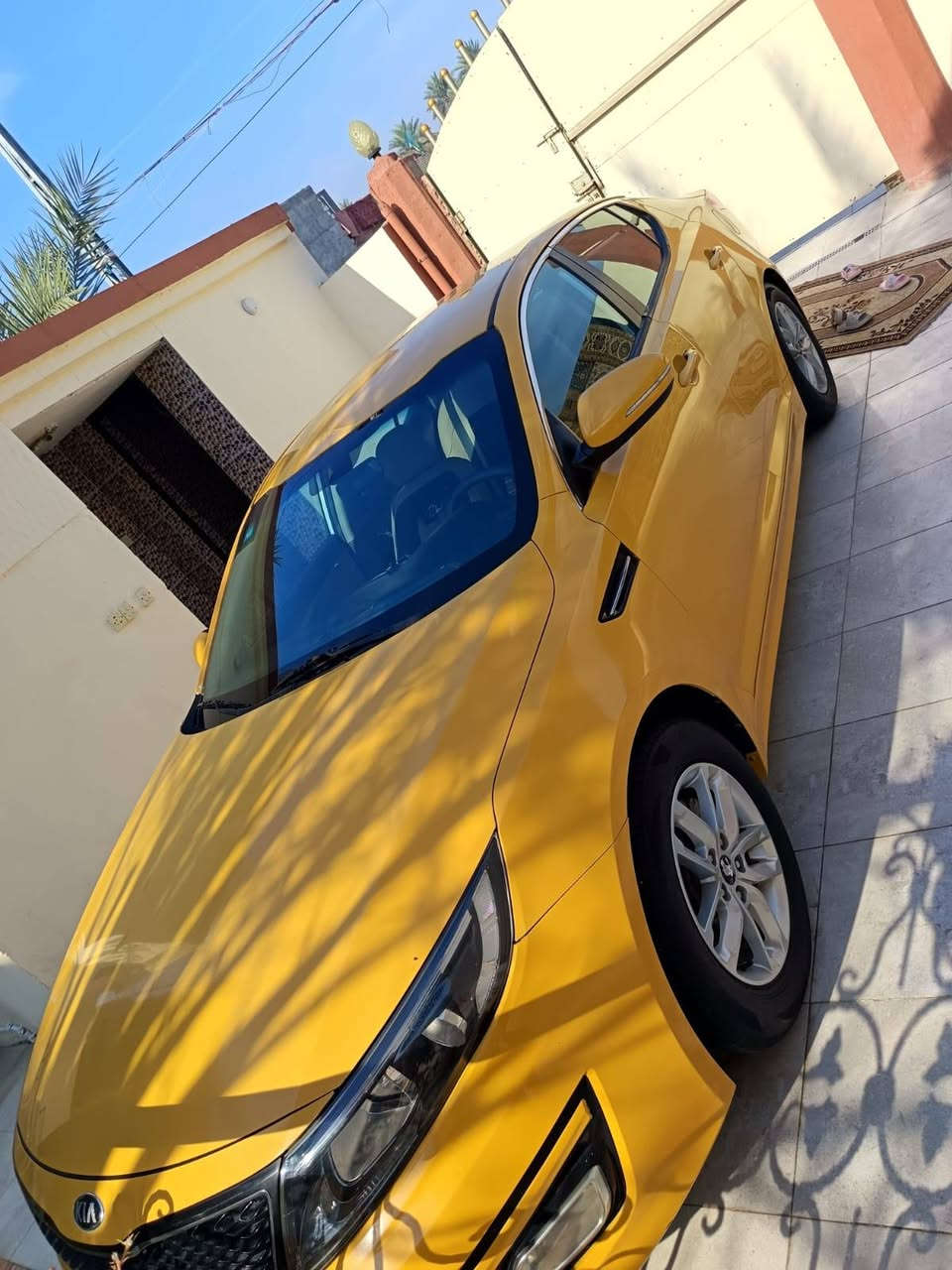 كيا اوبتما للبيع موديل 2016 خليجي رقم بغداد بيه طخه يم قبق لبنزين الباقي كفاله عامه مكينه كير حداديه تخم تاير سياره جديد مامشتغله على خط ابد جوال السعر 155 وبيه مجال قليل شراي اتصل ***********
