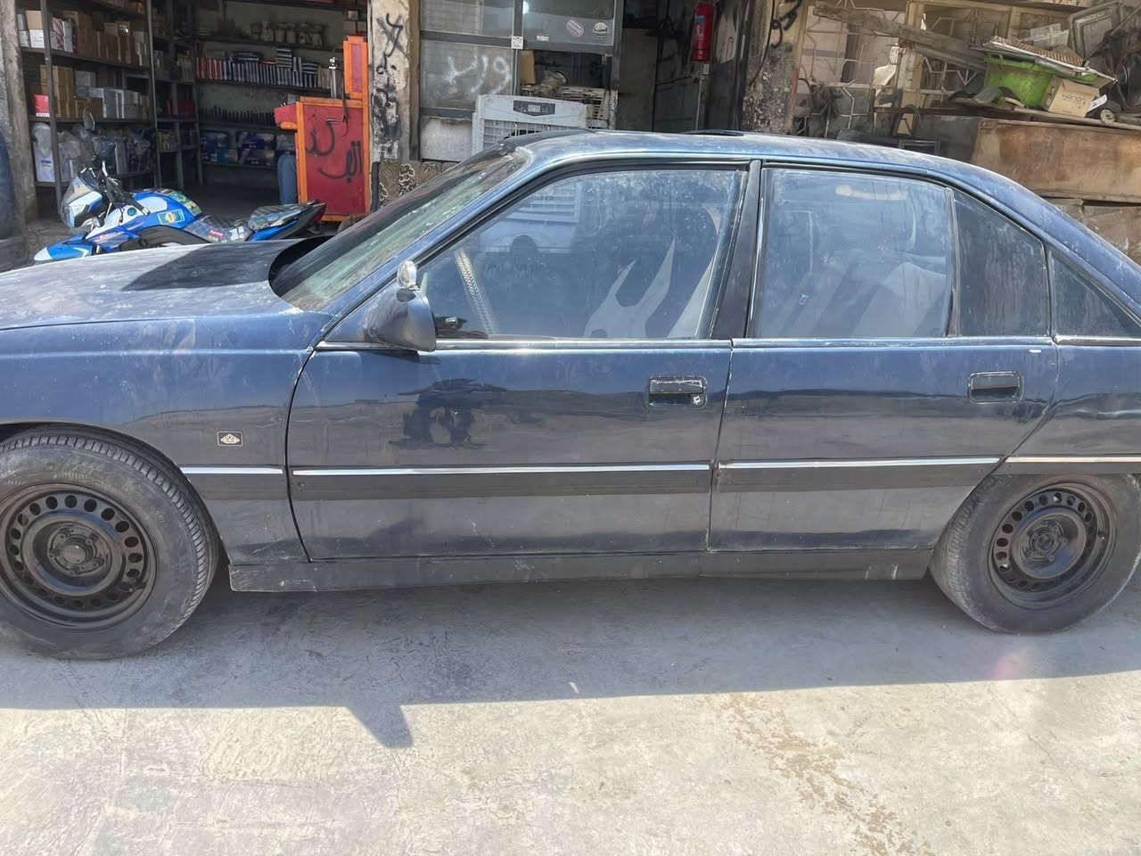 ***********
مكلف بنشر مكلف بنشر 
اوبل اوميكه للبيع السعر 25وبي مجال 
محرك كير صدر اكسل تحويل مباشر 
مكان الرمادي
