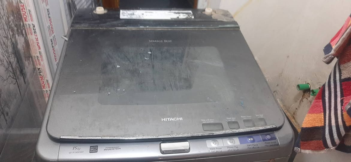 غسالة هيتاشي حالتها جيدة اوتماتيك ١٥ كيلو 
للتواصل ***********
